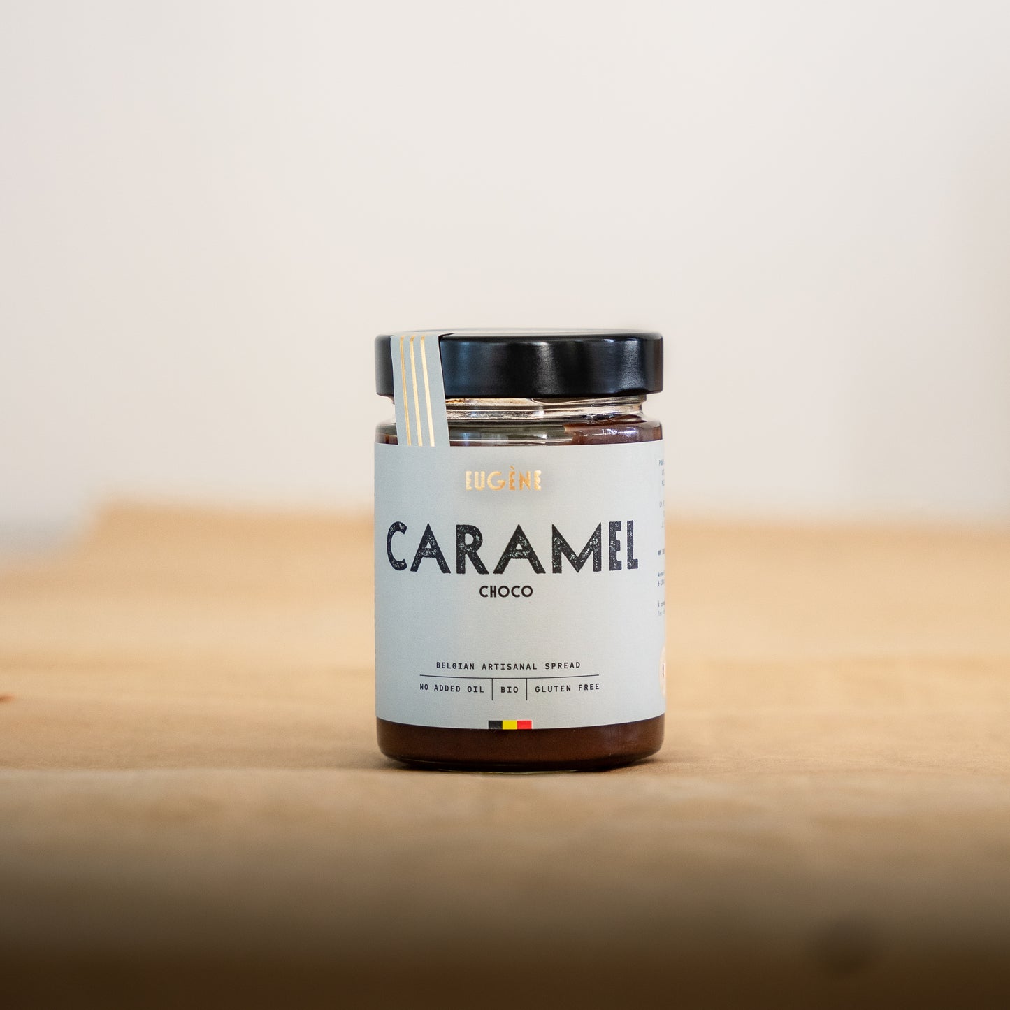Caramel choco pot from Eugène. Belgian artisanal spread. No added oil. Bio. Gluten free , ideal for indulgent treats and a favorite among kids.